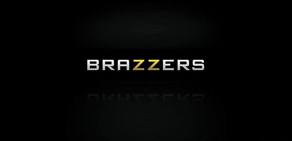  Brazzers - Big Wet Butts - (Candice Dare, Michael Vegas, Toni Ribas)